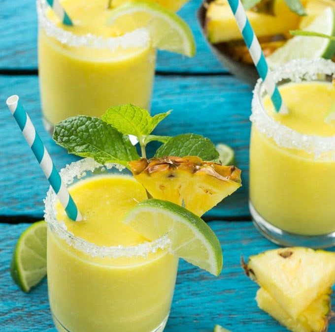 PINEAPPLE COCONUT SMOOTHIE
