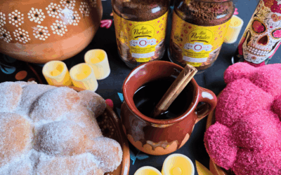 PAN DE MUERTO CON CAFÉ OLLA LOS PORTALES